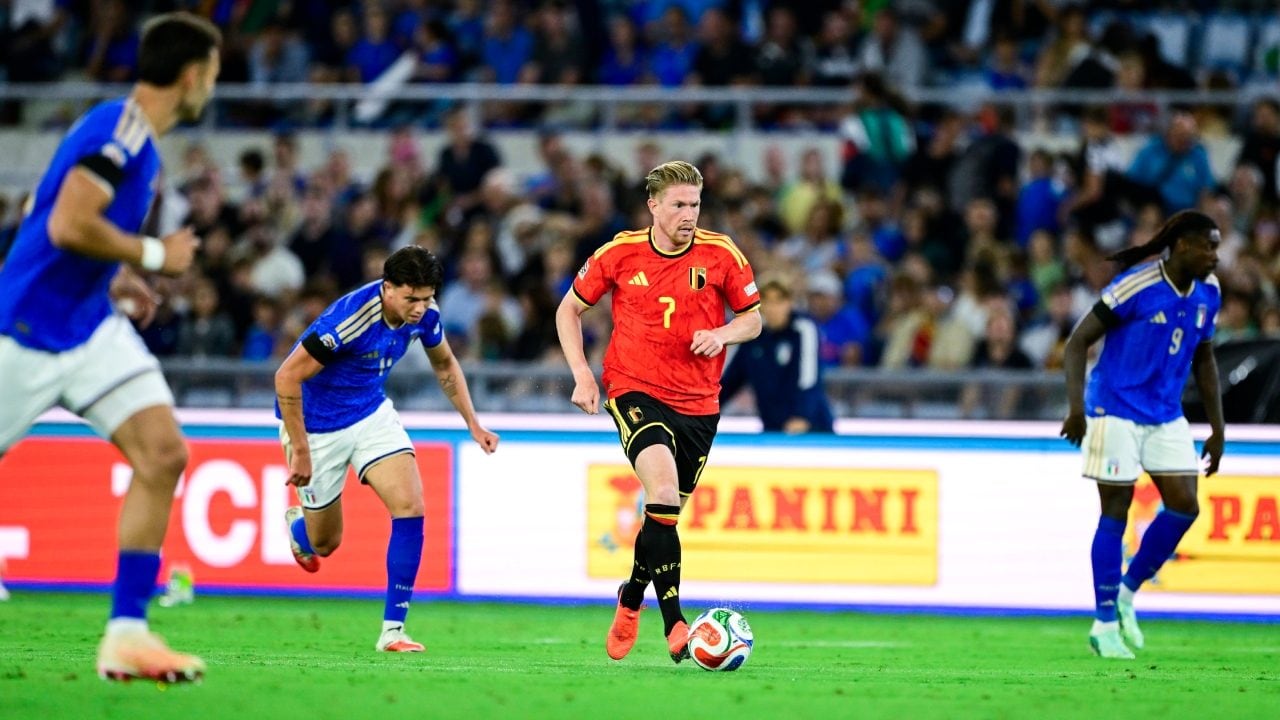 De Bruyne sembra un altro giocatore col Belgio e qualcuno a Napoli dovrebbe chiedersi perché