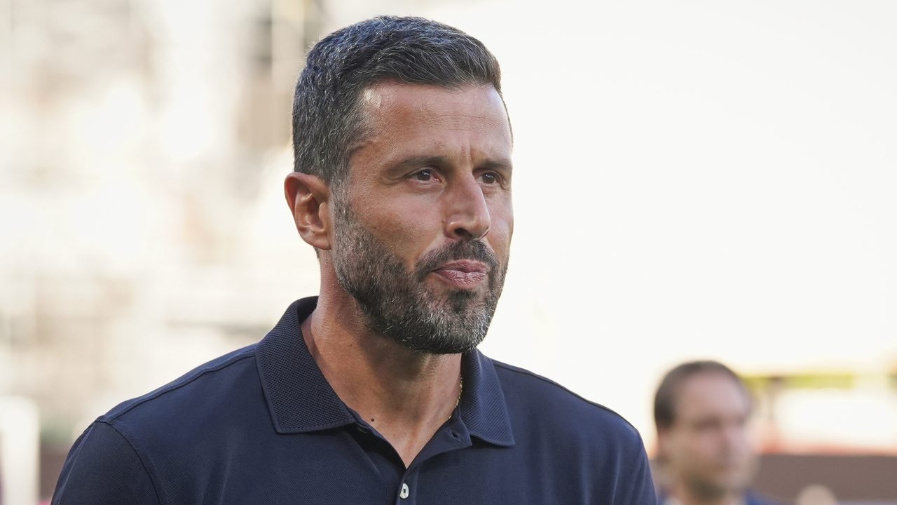 Fabio Grosso esonerato dalla Fiorentina mezz'ora dopo un'accesa lite con Paratici: il retroscena