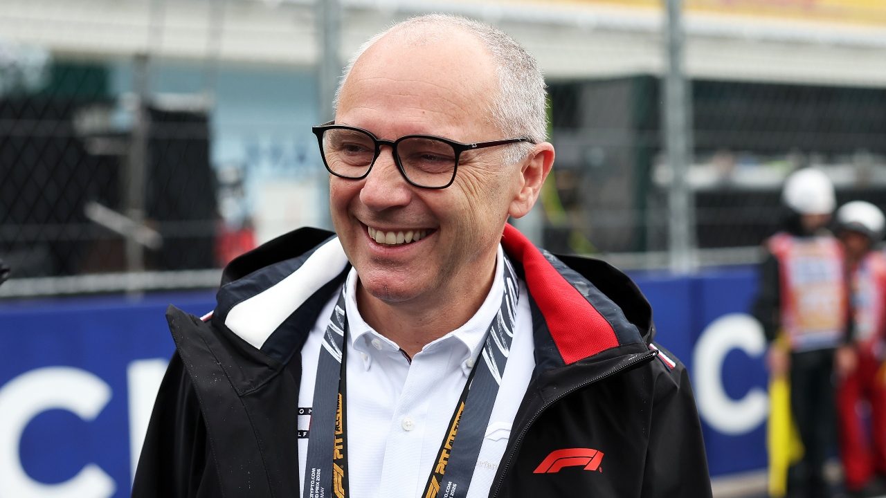 La Formula 1 deposita un documento con lo stipendio di Domenicali: perde quasi un milione sul 2024