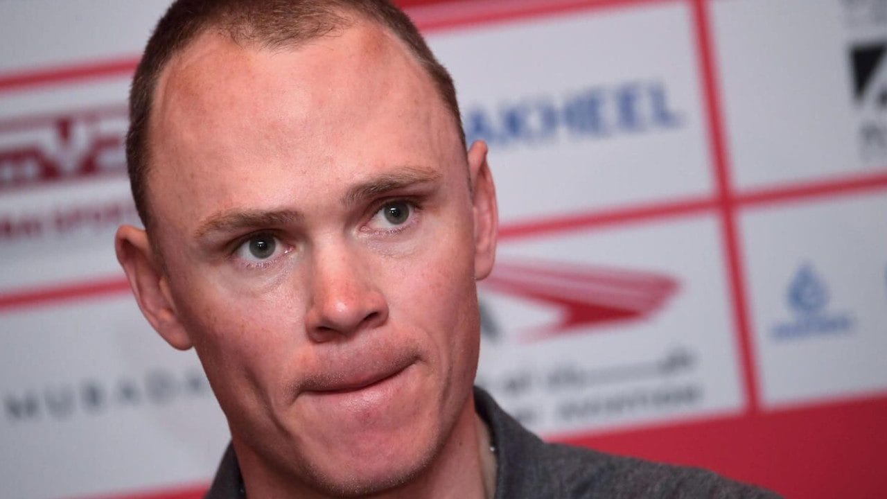 Chris Froome: "Ho placche metalliche su ciascuna costola per tenere aperta la gabbia toracica"