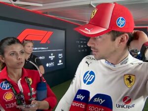 Leclerc e la gaffe sul motore Ferrari a Baku