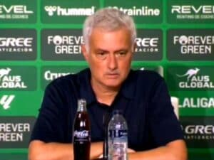 Il Real Madrid perde contro il Betis e Mourinho polemizza