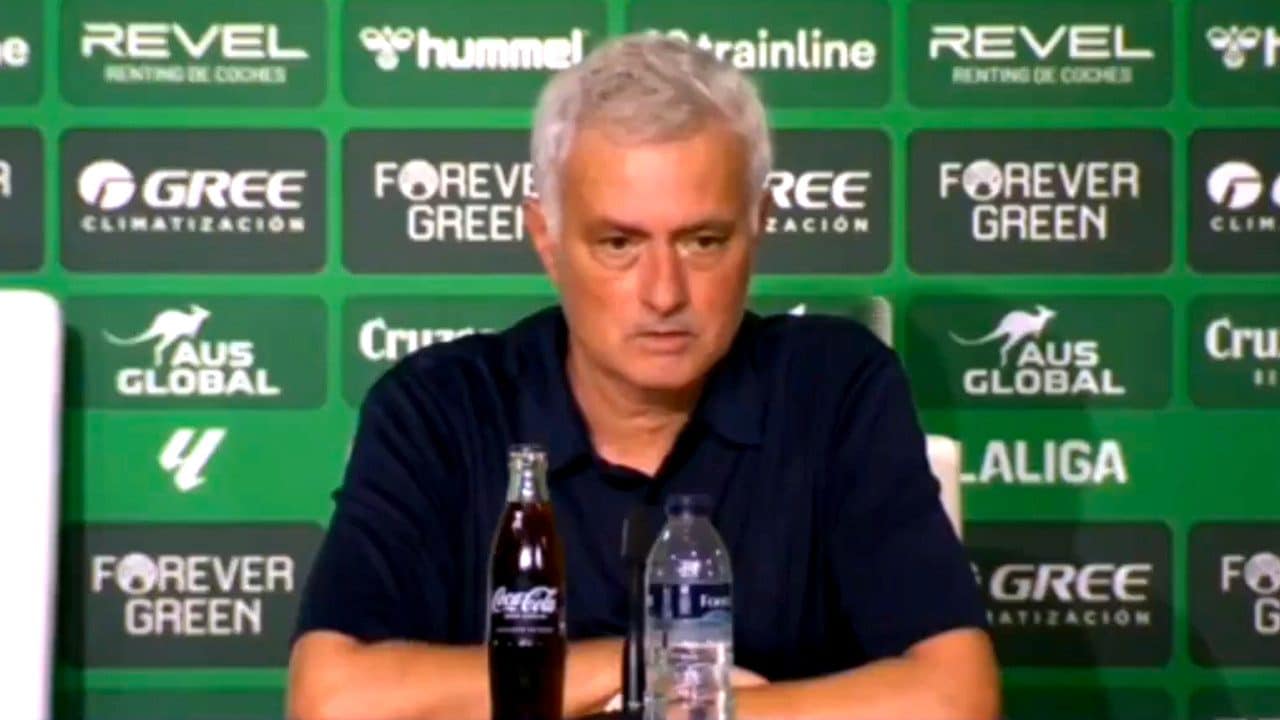 Il Real Madrid perde, Mourinho attacca: "I miei troppo naïf, al Betis è riuscito il 'gordo"