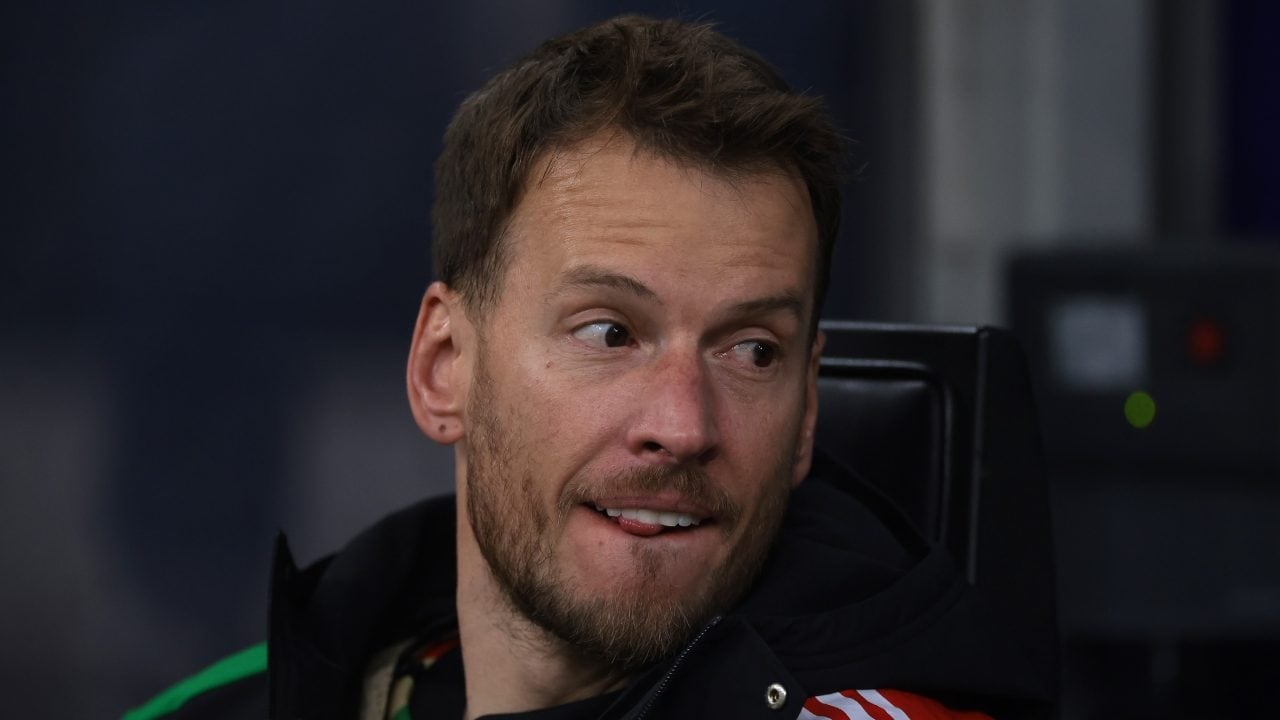 Juve a lavoro per il nuovo portiere: Neto il preferito ma ci sono dieci profili sul tavolo