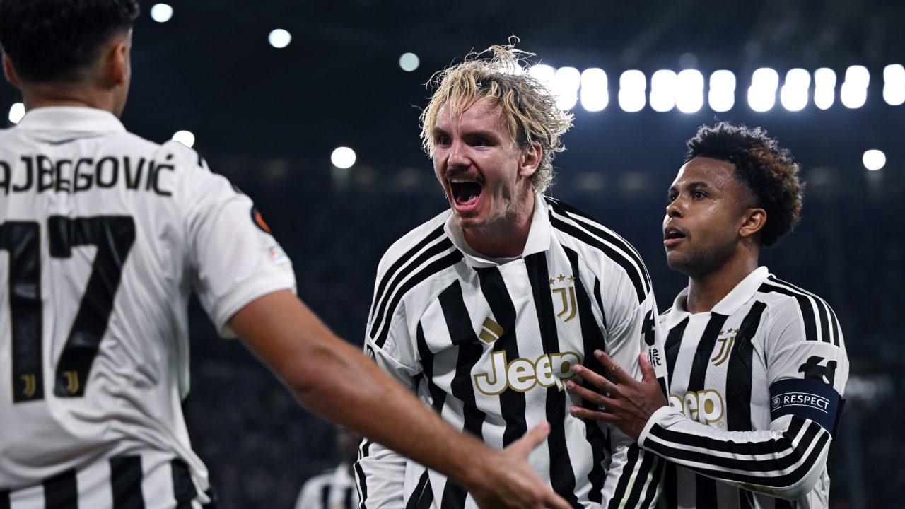 Juve travolgente in Europa League, i bianconeri fanno 5 gol al NEC: segnano anche Kolo Muani e Woltemade