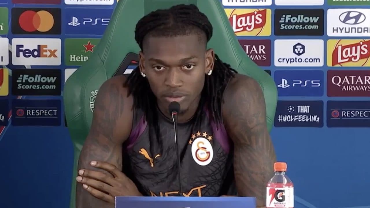 Rafa Leao: "Era tempo di lasciare il Milan. Ho avuto una conversazione con Amorim, molto aperta"