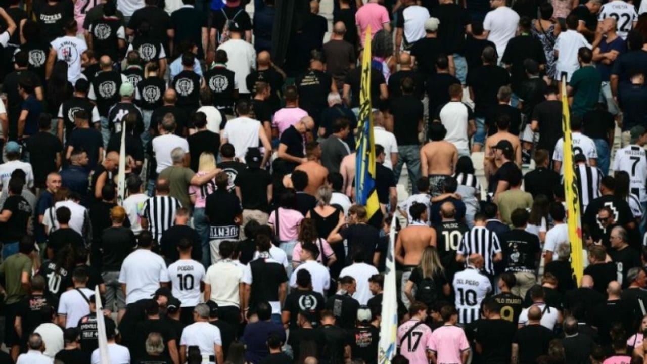 Cosa rischia la Juventus dopo lo sfregio alla memoria di Sandro Mazzola da un gruppo di tifosi