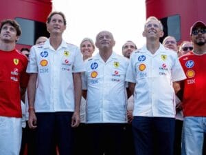 Tensioni in casa Ferrari tra i piloti e critiche alla gestione del team