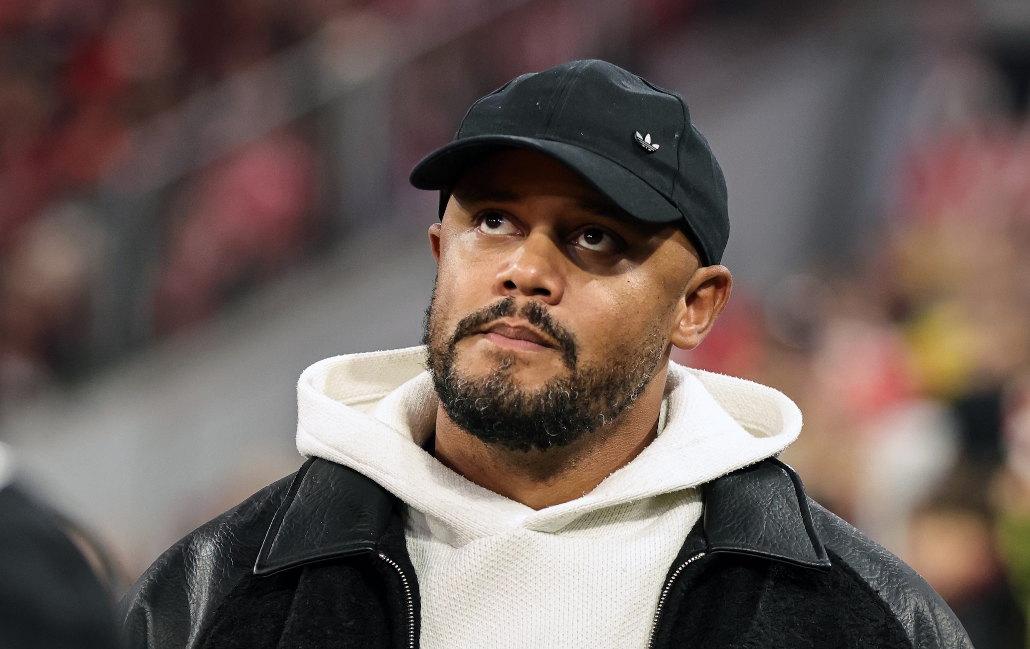 Vincent Kompany ancora in ospedale dopo il crollo psicofisico: "Deve riposare e prendersi il suo tempo"