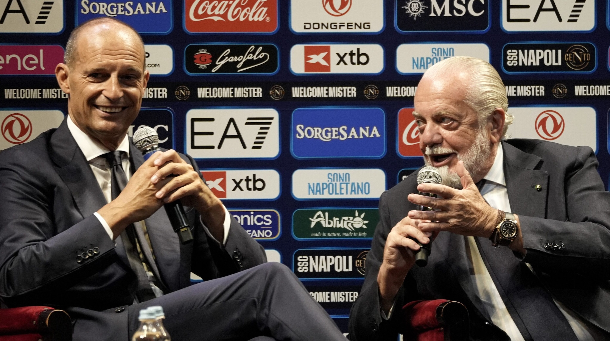 De Laurentiis blinda Allegri: "Non bisogna buttare il bambino con tutta l'acqua sporca"