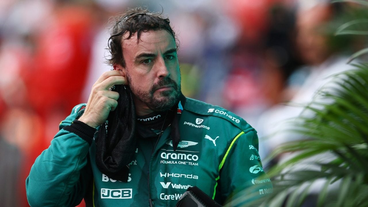 Alonso demolisce mezza F1 dopo l'incidente ad Austin: "Dietro il livello dei piloti è molto basso"