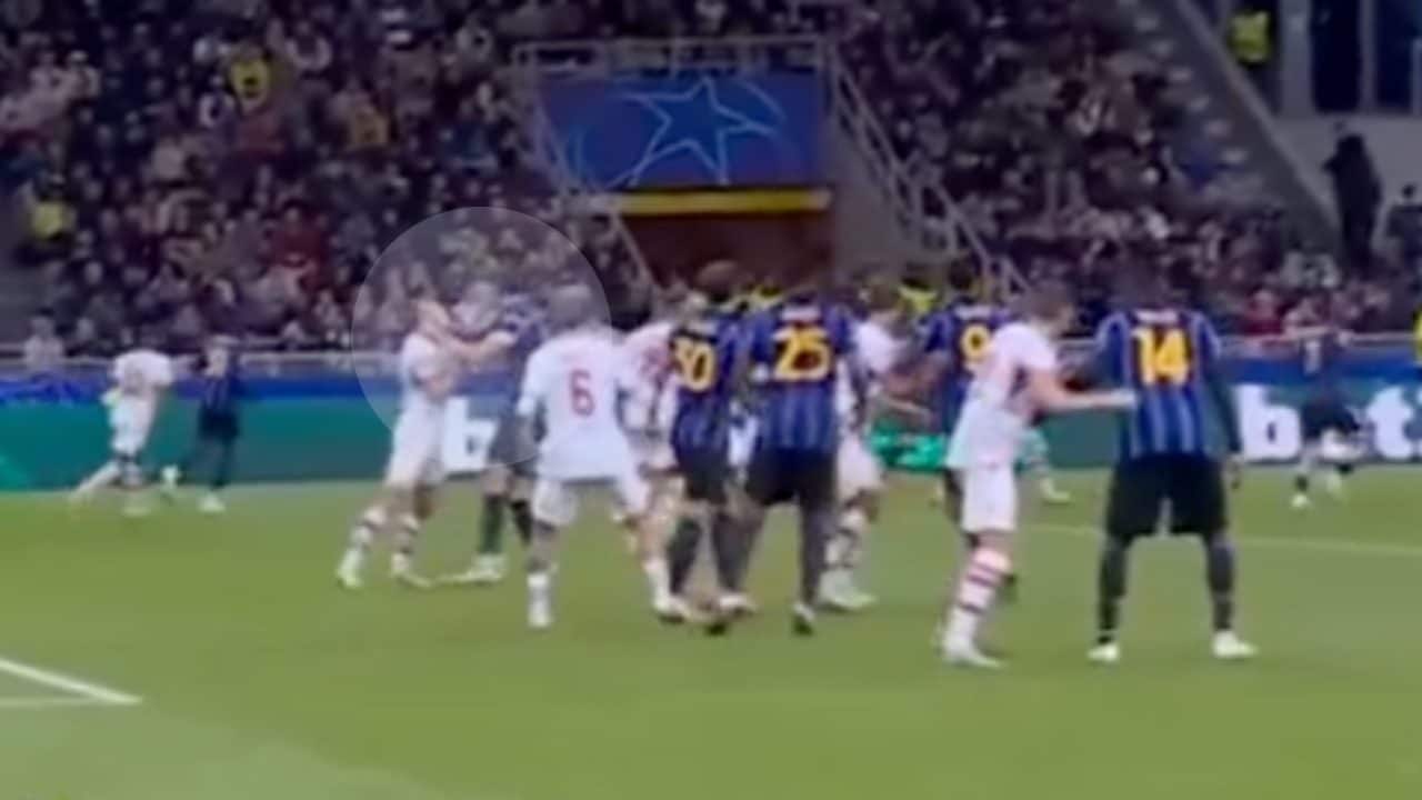 Bastoni espulso con lo Shakhtar: spintone a palla lontana e due gialli in un minuto