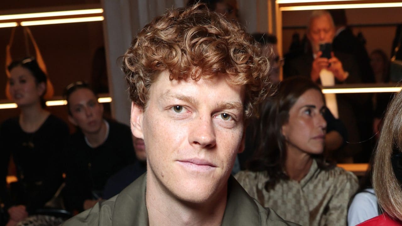 Jannik Sinner tornerà a giocare nel 2027, stagione finita: "Ho deciso di curarmi"