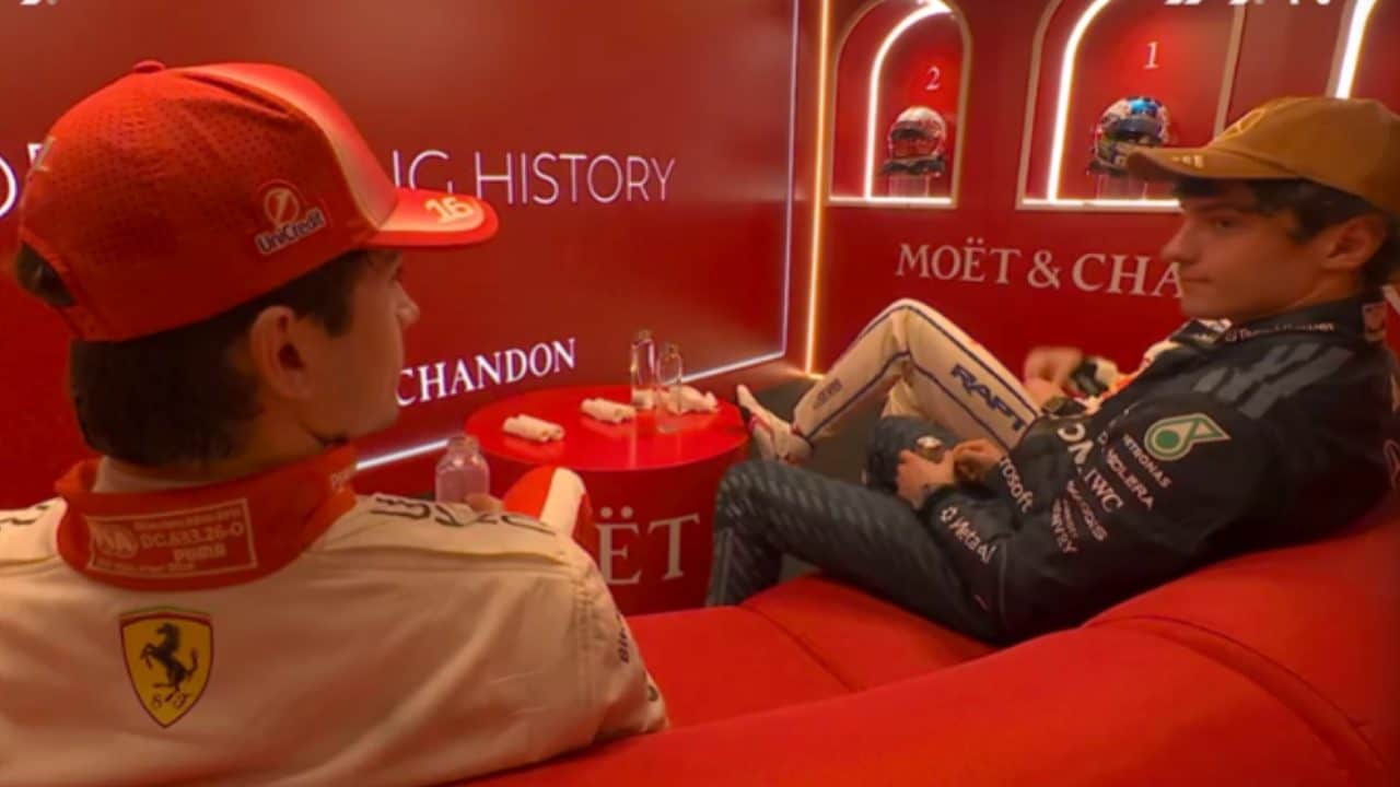 Leclerc e Verstappen prendono in giro Kimi Antonelli: “Chissà in che condizioni arriverai in Brasile”