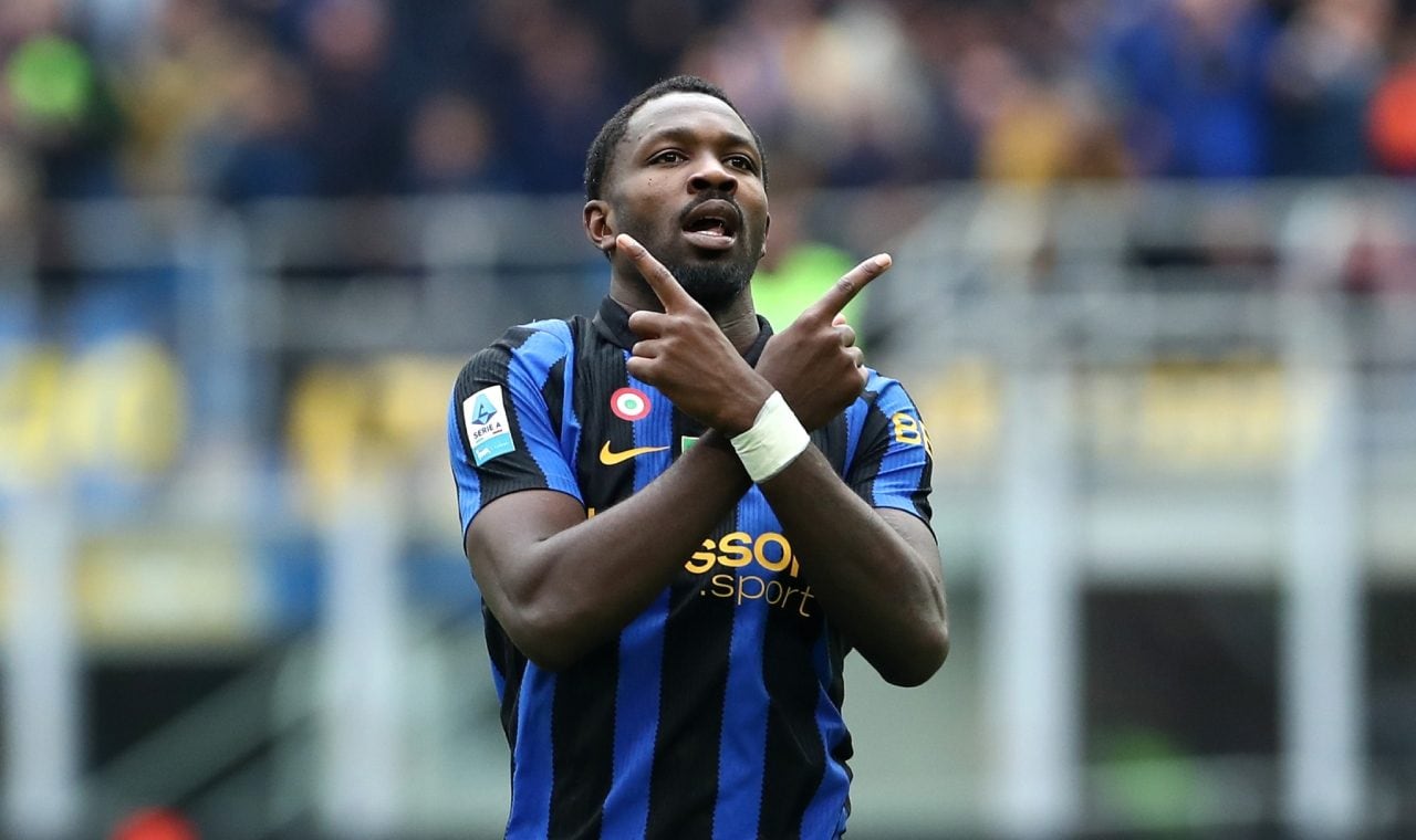 È sempre pazza Inter, la Fiorentina sogna il colpaccio: Thuram e Zielinski ribaltano tutto, Chivu in vetta con la Lazio