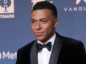 Mbappé nella bufera in Cina per una battuta su Mao Zedong