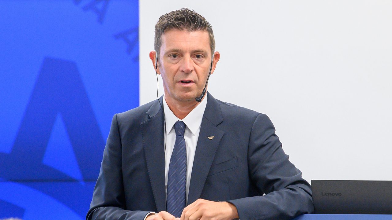 Rocchi su DAZN per commentare gli episodi arbitrali dopo l’archiviazione per le “bussate” al VAR