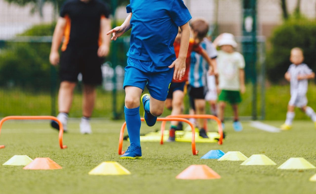 "Hanno detto a mio figlio 'Cercati un'altra squadra'. Lì ho capito che la scuola calcio è solo business"