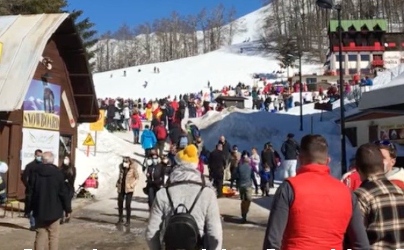 Foto dal video di Simone Munalli
