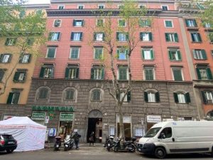 Il palazzo di via Merulana dal quale è precipitata la modella americana