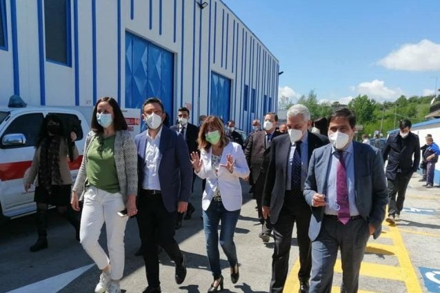 Inaugurazione dell’hub vaccinale a Torrice. In foto da sinistra: la consigliera Sara Battisti, l’assessore Alessio D’Amato, la direttrice della Asl Frosinone Pierpaola D’Alessandro e il Presidente del Gruppo PSC Maurizio Stirpe
