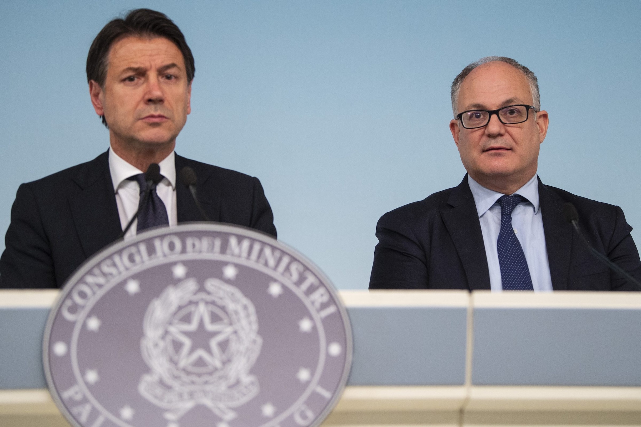 L’ex presidente del Consiglio, Giuseppe Conte, e l’ex ministro dell’Economia, Roberto Gualtieri