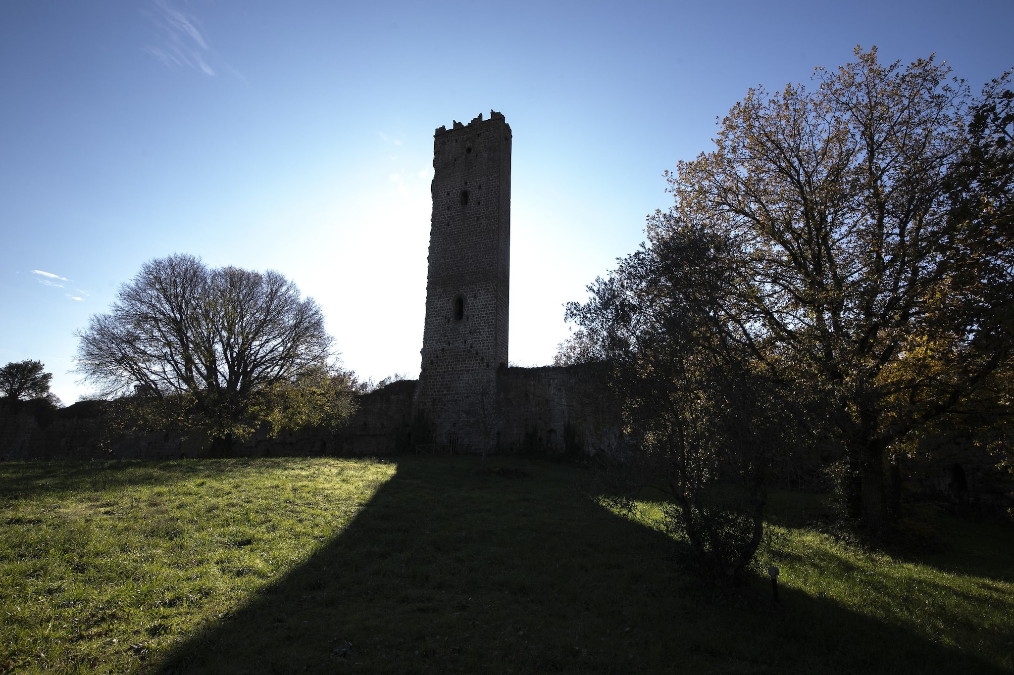 La Torre Chia di Pasolini è stata acquistata dall'attore Gallinari: 