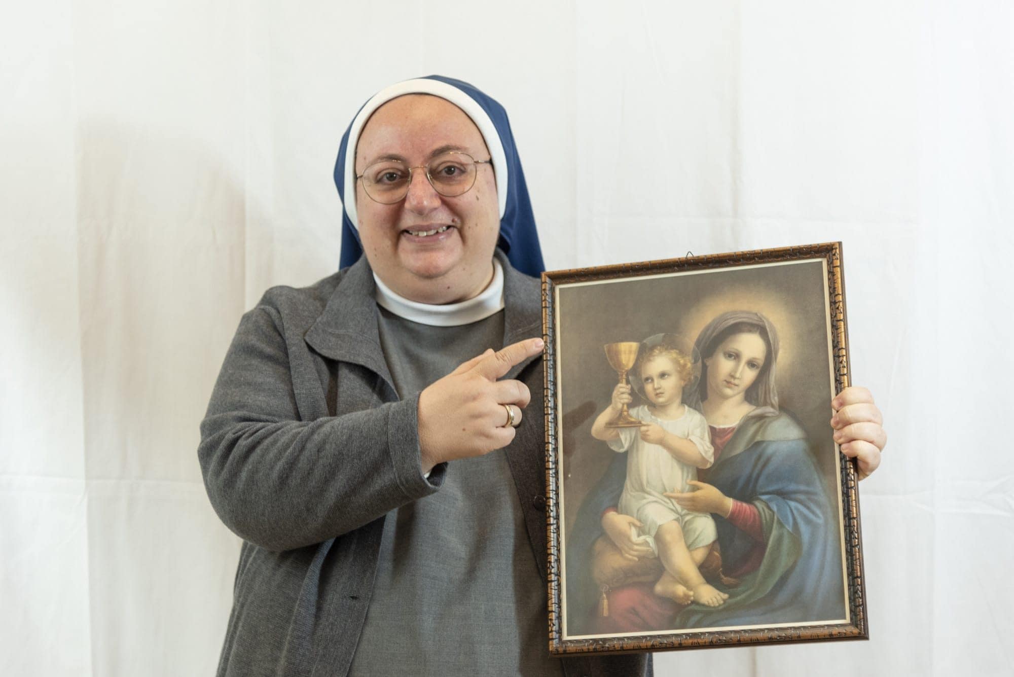 parla-la-suora-dell-ossevatorio-sulle-apparizioni-credete-ai-dogmi