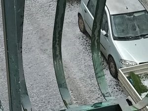 violento temporale in atto a sud di roma grandine e allagamenti tra cori e colleferro