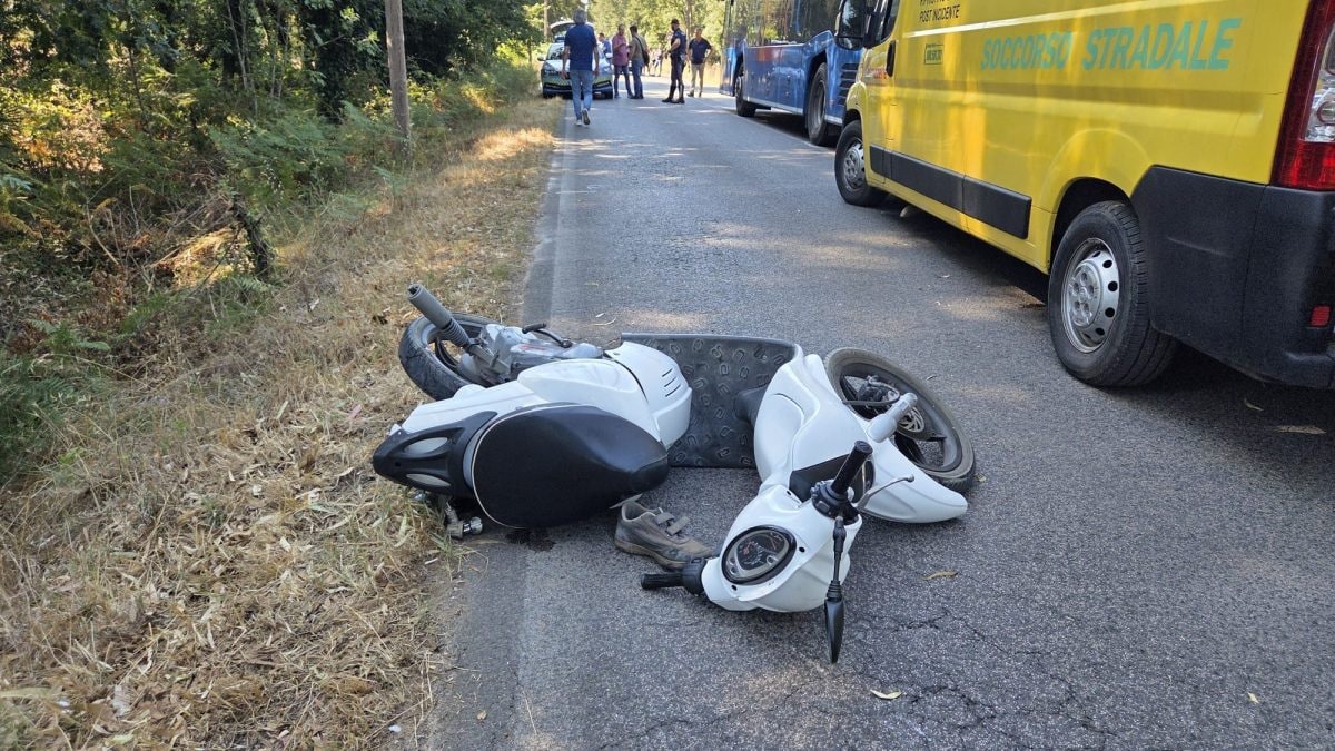 L’incidente lungo la strada Litoranea a Sabaudia (Foto di Latina Oggi)