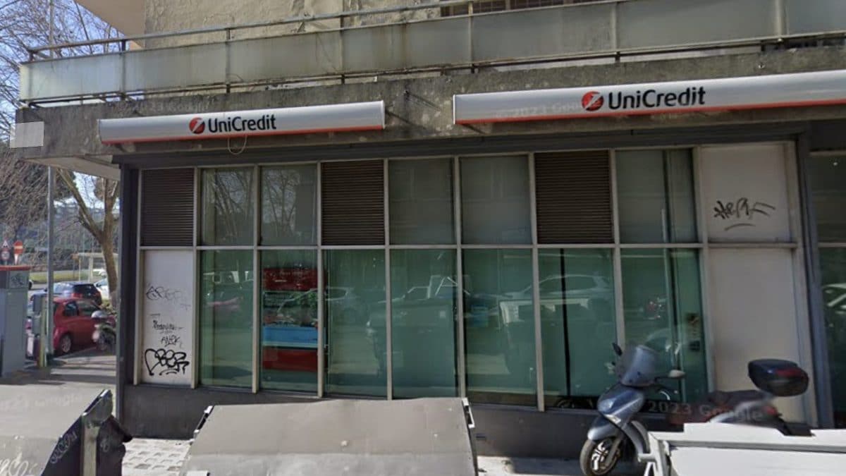 La sede di Unicredit in via Cristoforo Colombo a Roma.