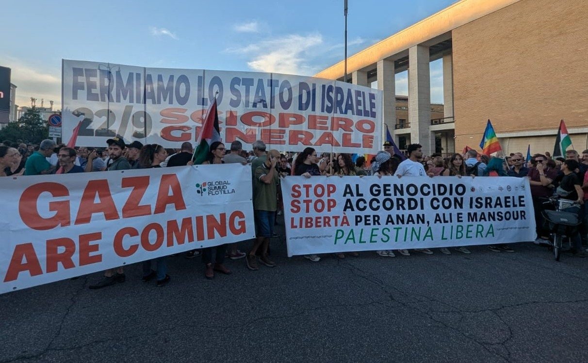 L’inizio del corteo davanti alla Sapienza a Roma del 16 settembre 2025