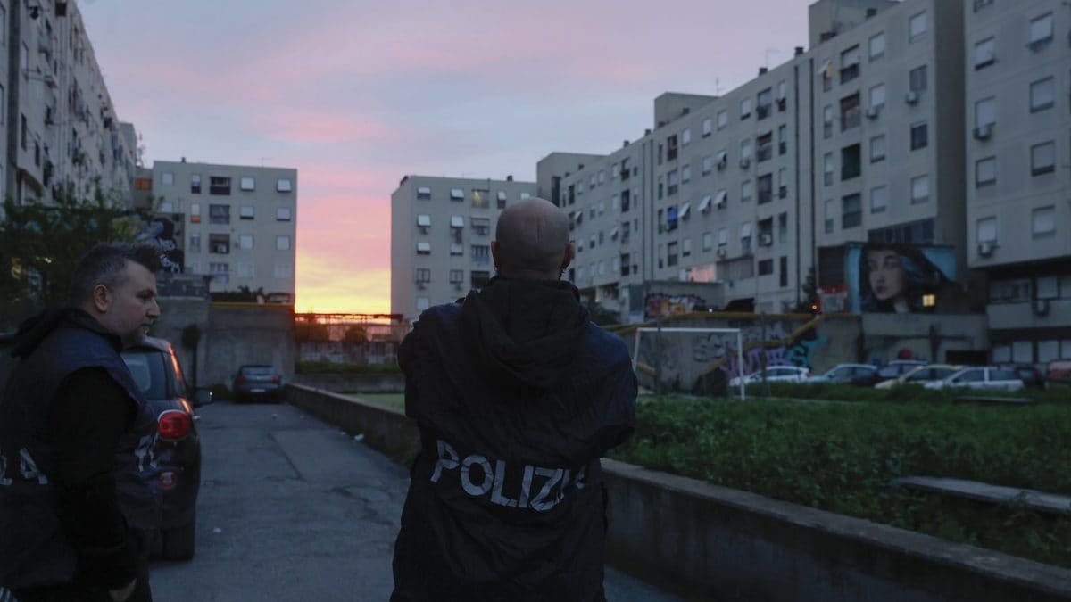 La Polizia a Tor Bella Monaca (Imamgine di repertorio)
