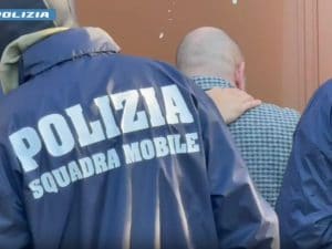 arrestato-attentato-ristorante-ostia-1761567186361-300x225.jpg