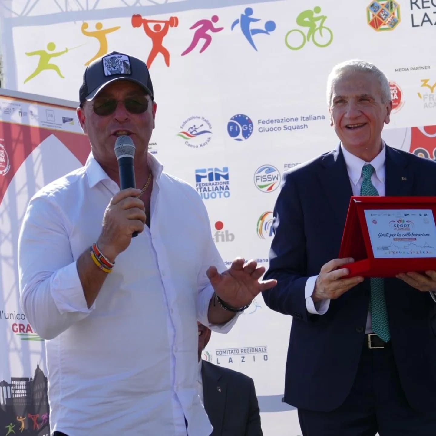 Ciocchetti e Bertolacci all’inaugurazione dell’ultima edizione di Sport In Famiglia