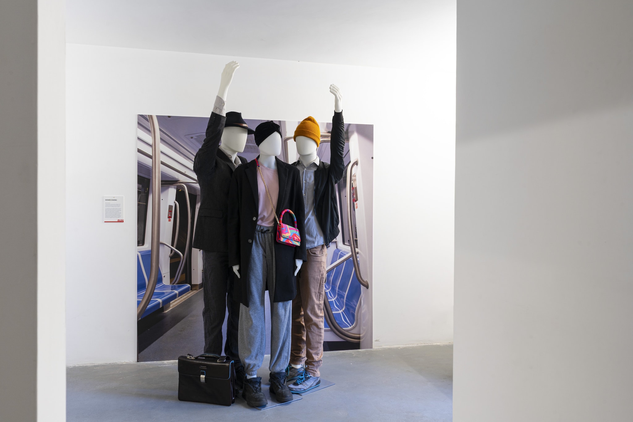 L’opera Homecoming che racconta le molestie sui mezzi pubblici