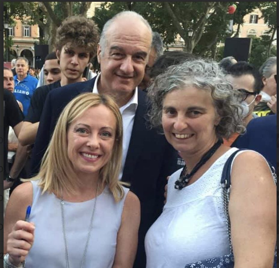 Sabina Brinati, amministratrice del BmStudio, con Giorgia Meloni