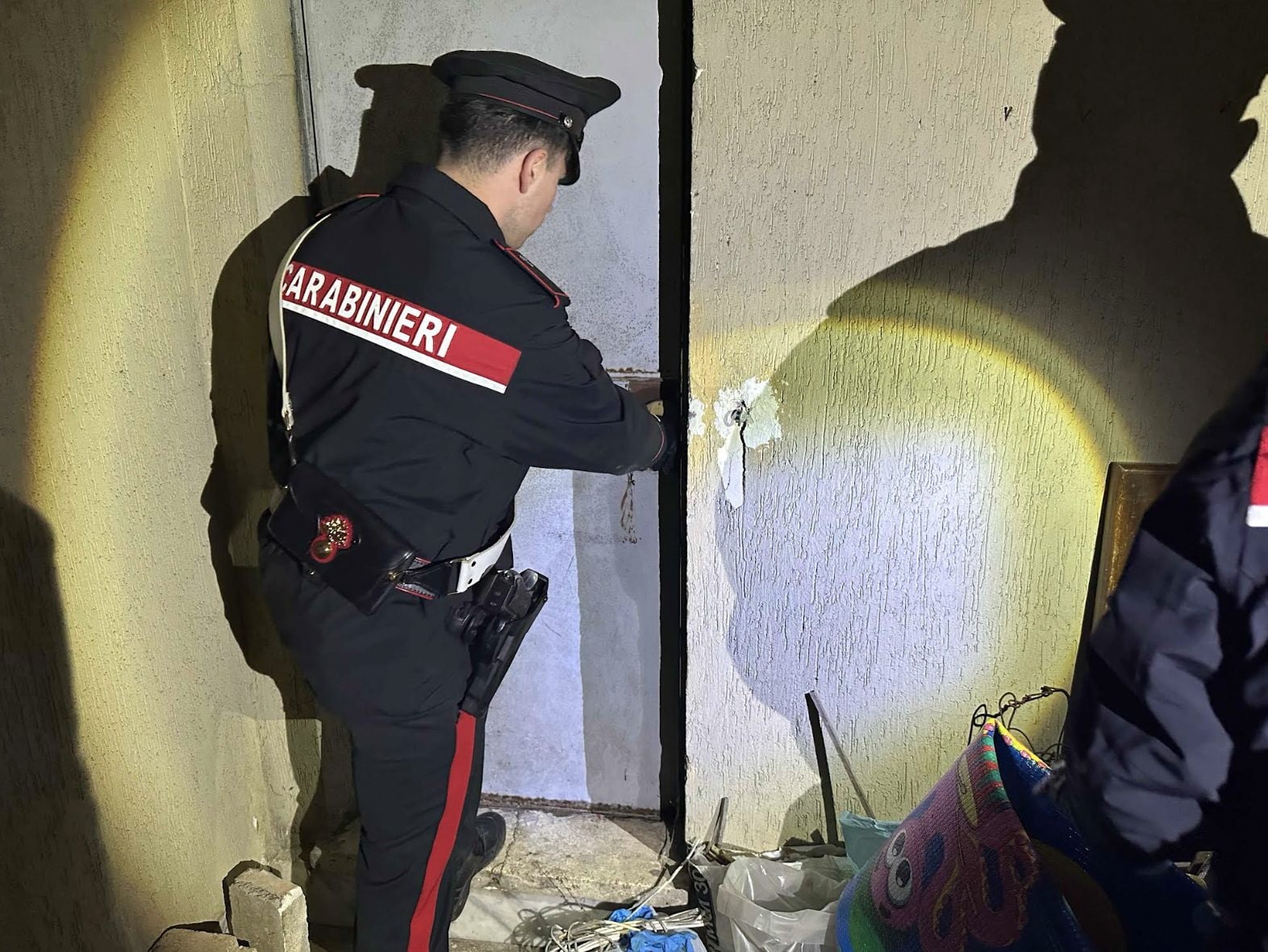 Blitz dei carabinieri di Ostia