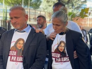 I genitori di Ilaria Sula, uccisa a 22 anni dall&#8217;ex Mark Samson: &#8220;Era la cosa più preziosa che avevamo&#8221;