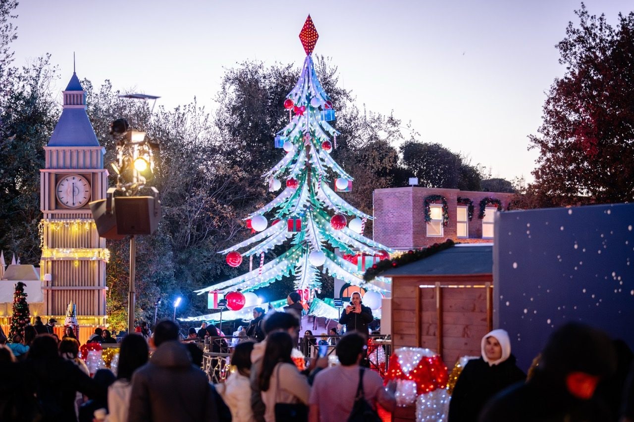 Il mercatino di Natale al Christmas World di Villa Borghese