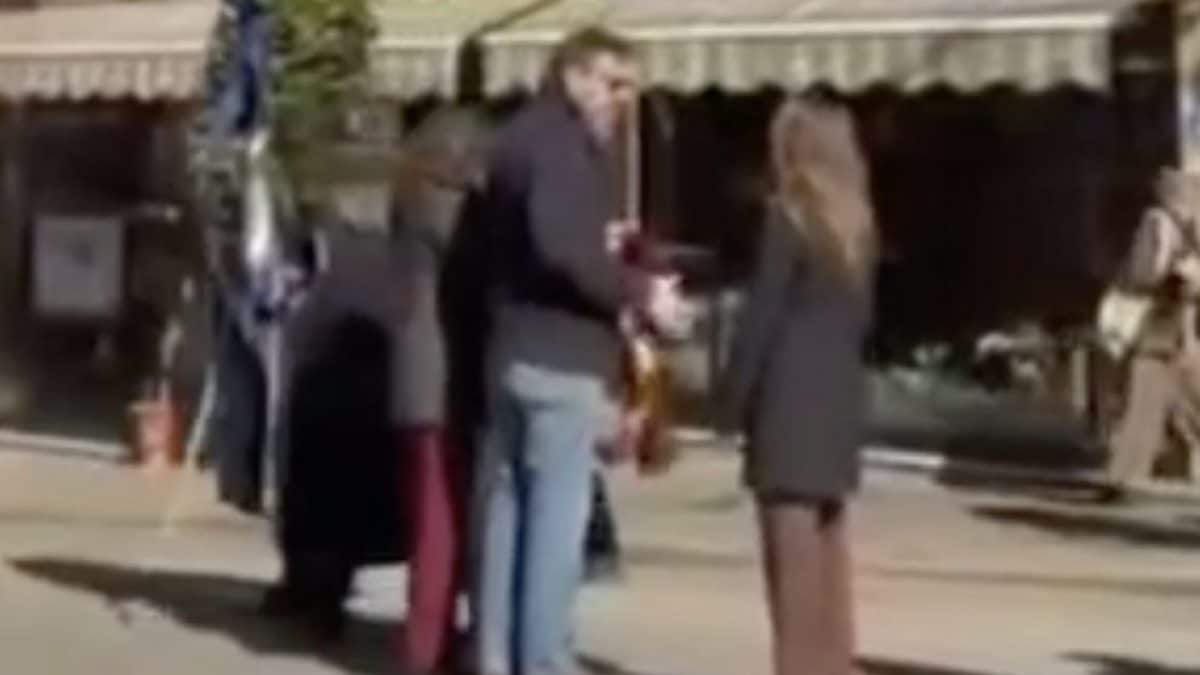 Il presidente del Municipio III porge la mano alla consigliera regionale Marika Rotondi