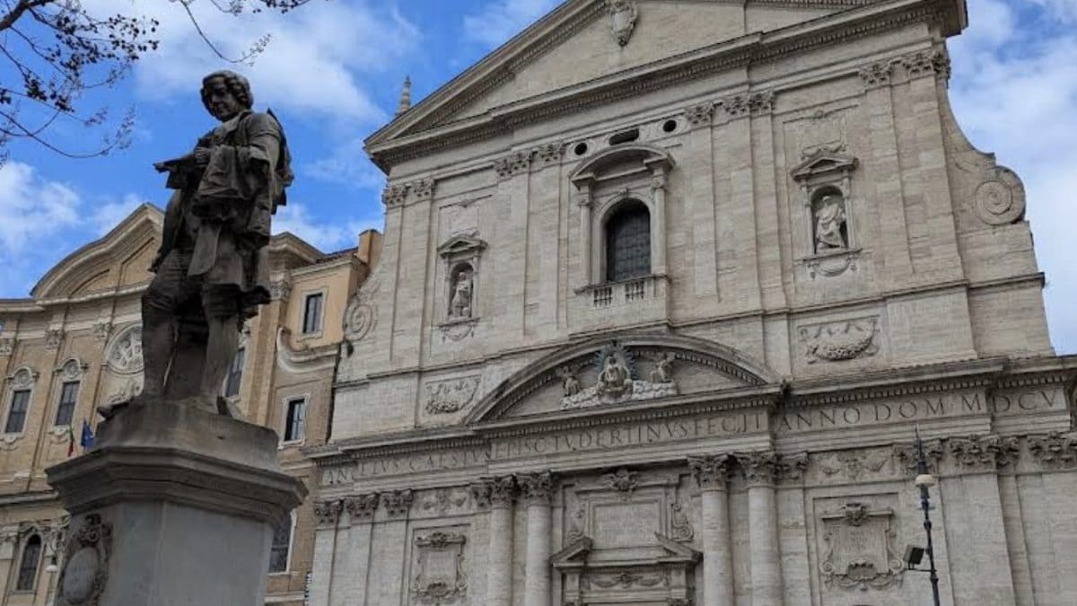 La Chiesa Nuova di Santa Maria in Vallicella dove dovrebbe sorgere la fermata della metro C (da Google Maps)