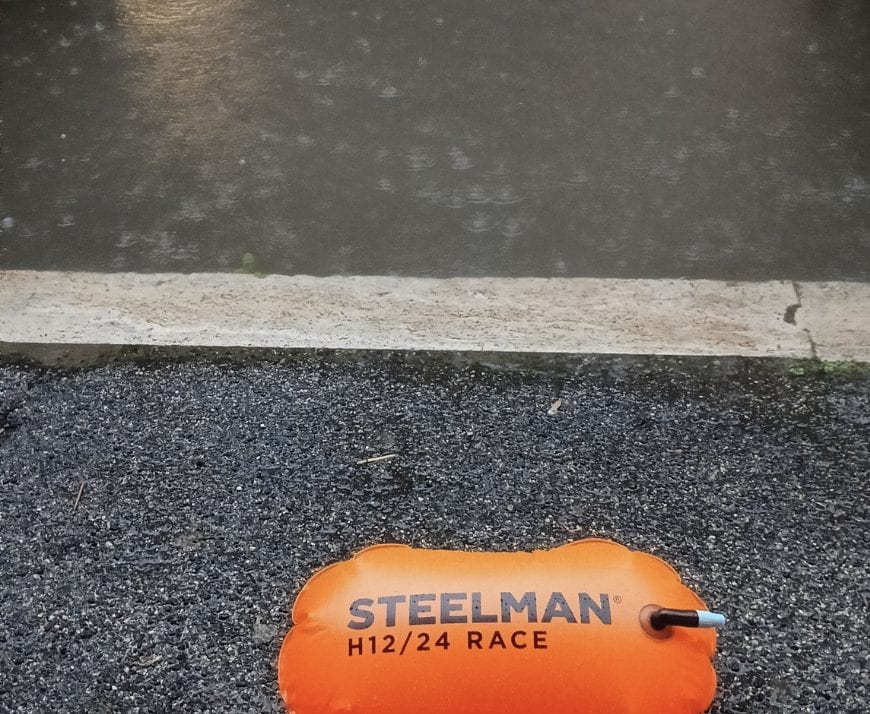 La foto del post, dal gruppo Facebook "Ostia, Casalpalocco, Infernetto, Axa, Acilia, Dragona e dintorni".