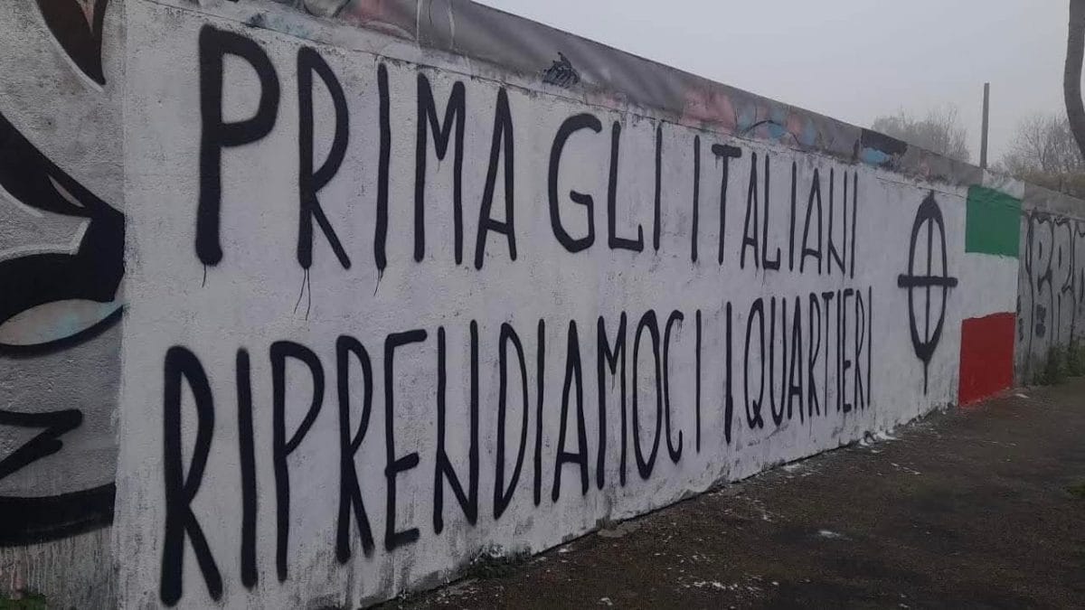 La scritta comparsa a Torpignattara