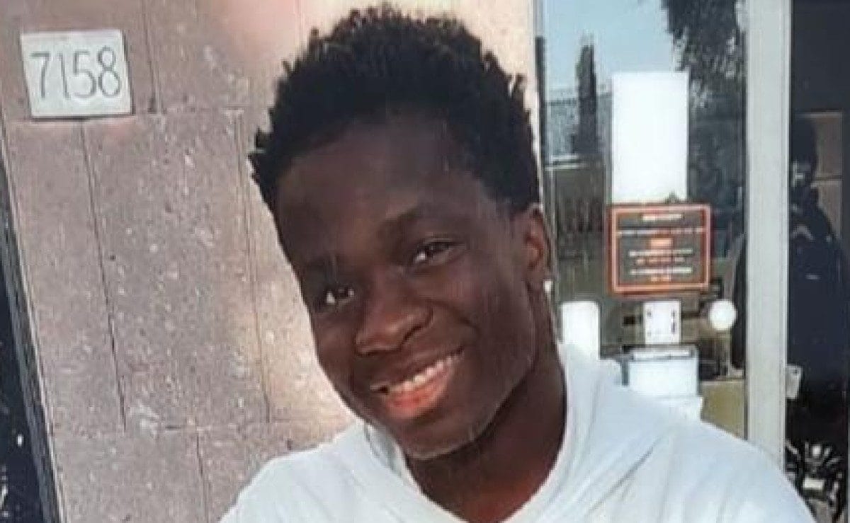 Tragedia a Roma: schianto dopo festa di compleanno, oggi i funerali di Archange Pochini.