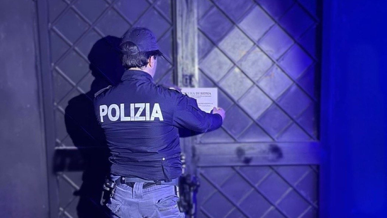 Giallo a Roma: smascherato circolo culturale abusivo come night club segreto