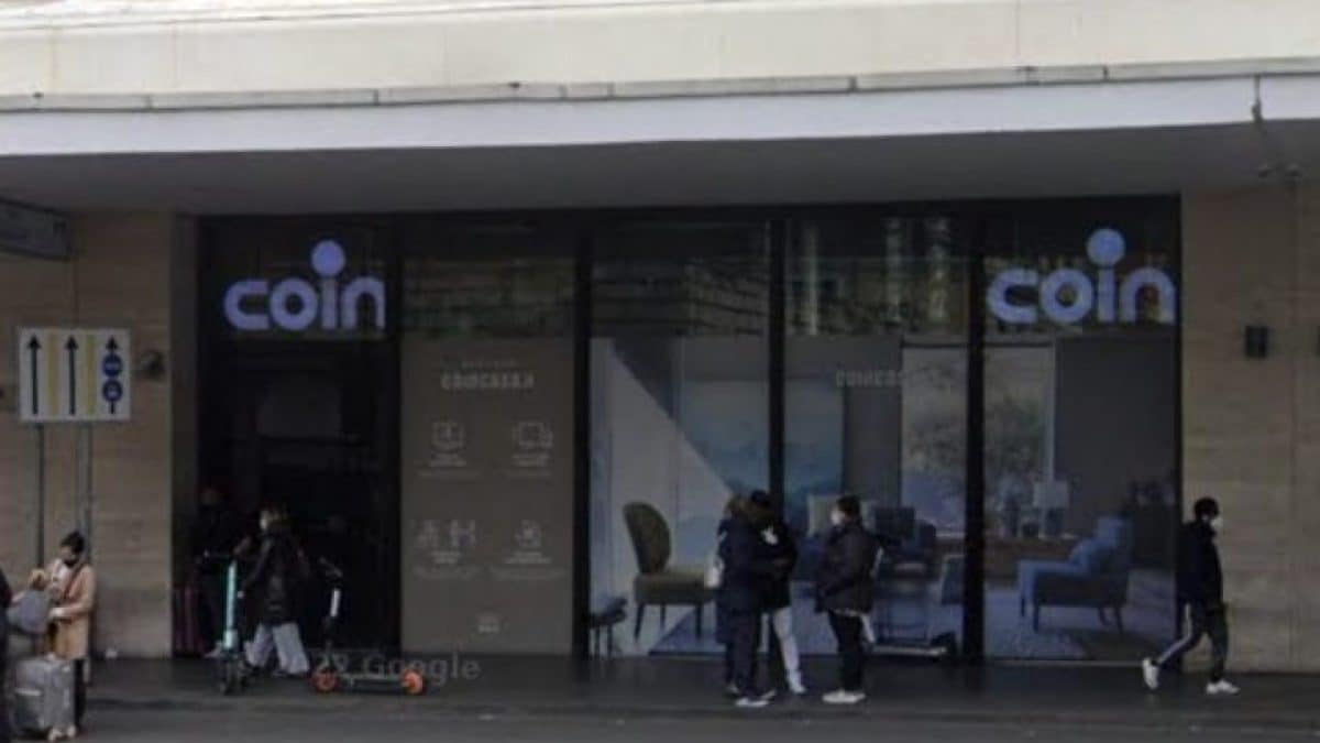 Il negozio Coin di Roma Termini ora chiuso (da Google Maps)