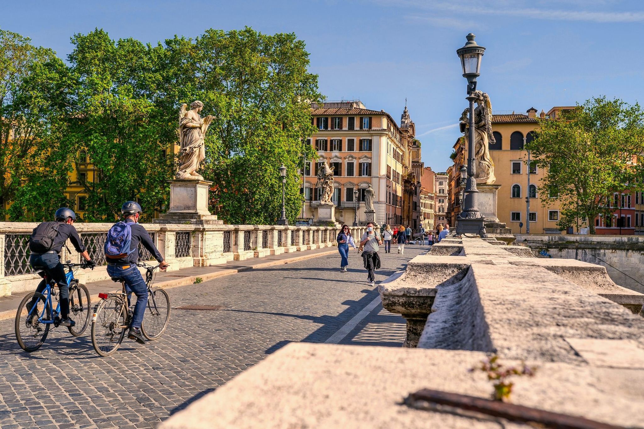 Tensione a Roma: blocco traffico domenica ecologica, strade e auto a rischio il 29 marzo