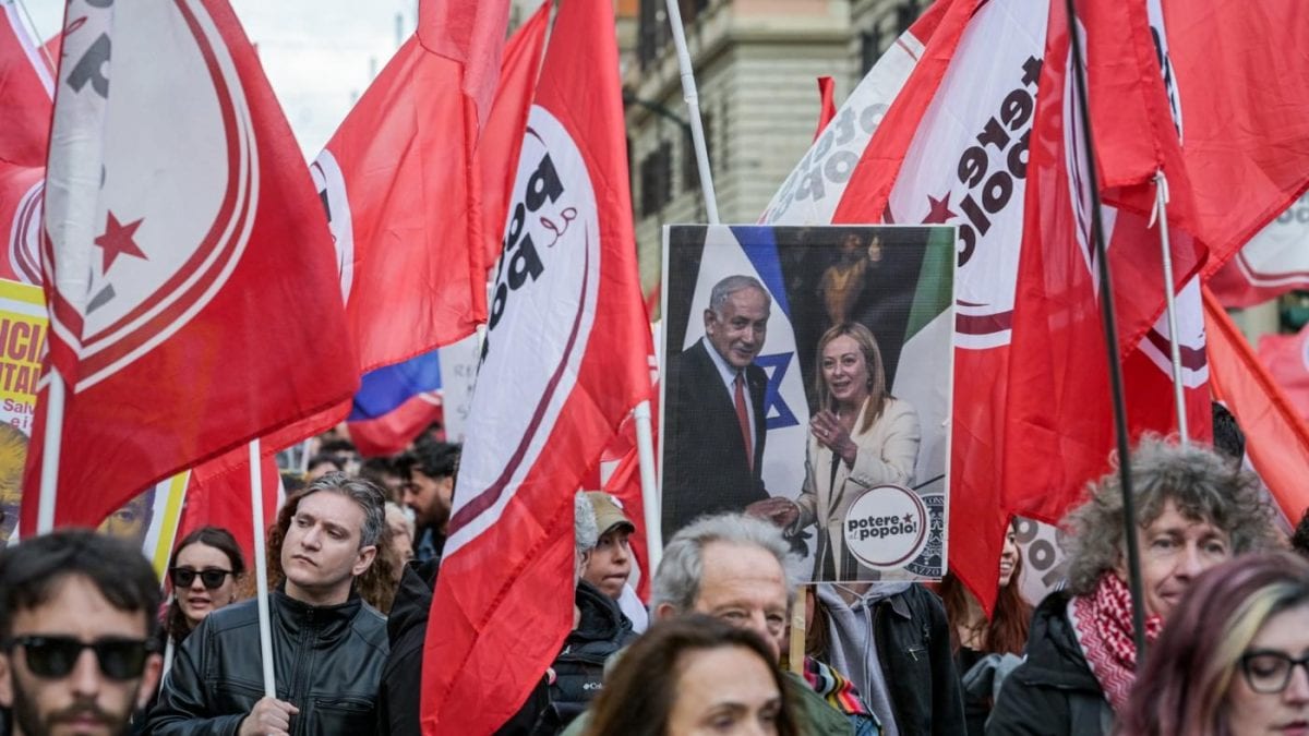 Manifestazione contro il referendum a Roma (La Presse)