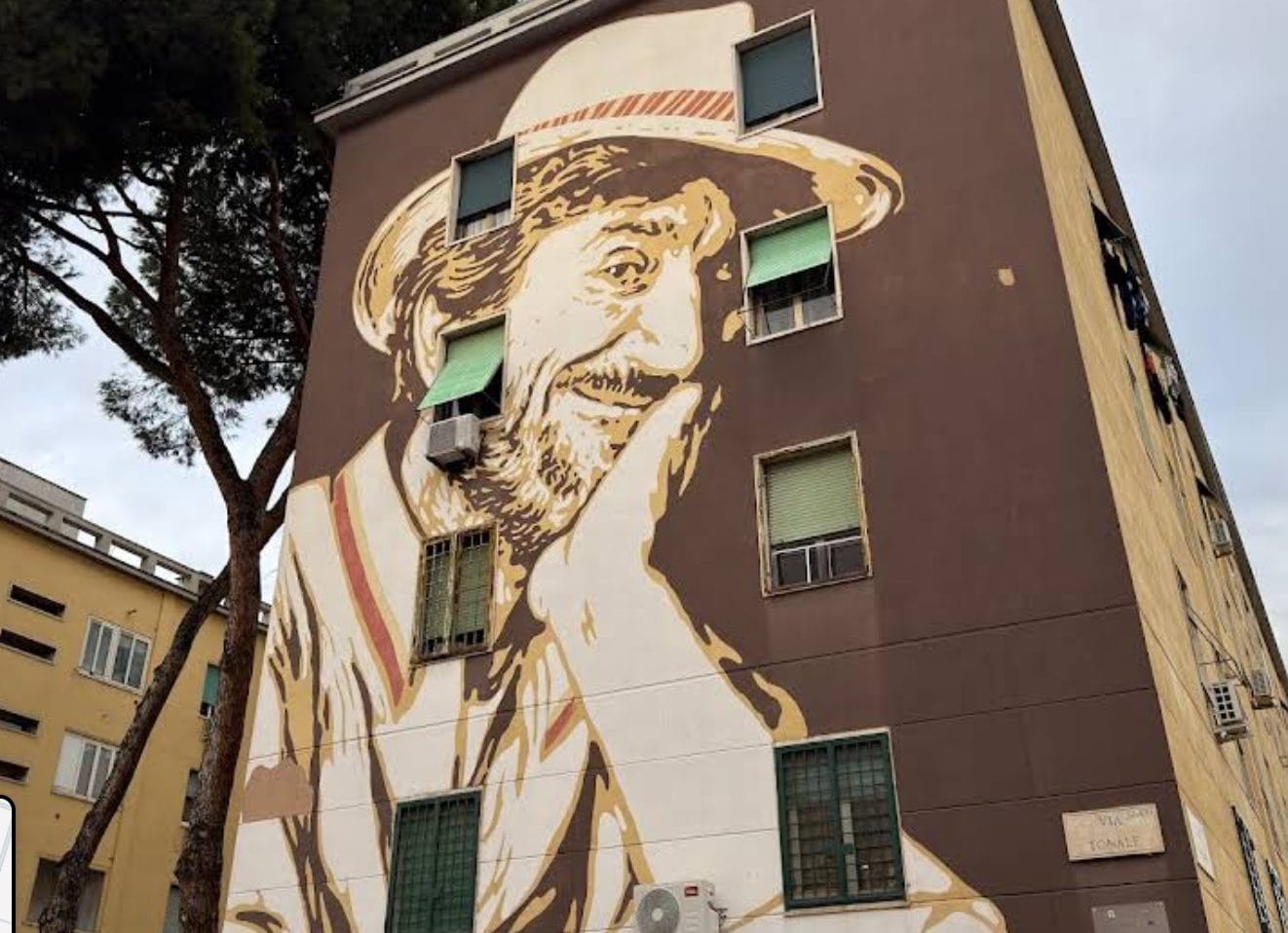 Murales dedicato a Gigi Proietti sui muri del Tufello (da Google Maps)